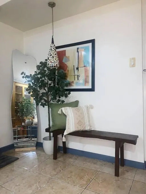 Apartment Bgc Stays+Free Pool&Gym Access,200 Mbps Manila