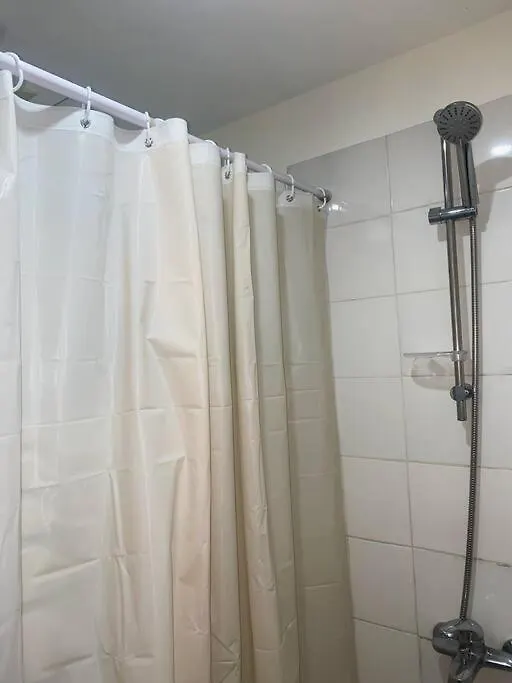 Apartment Bgc Stays+Free Pool&Gym Access,200 Mbps Manila Philippines